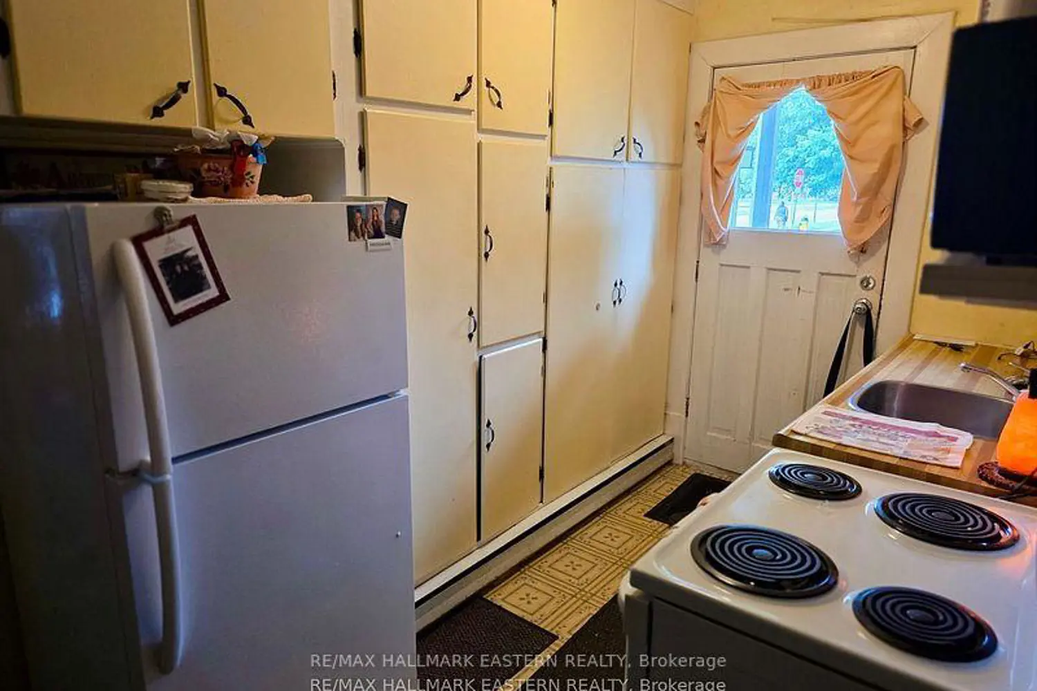 Additional image 6 of 822 St. Mary's Street