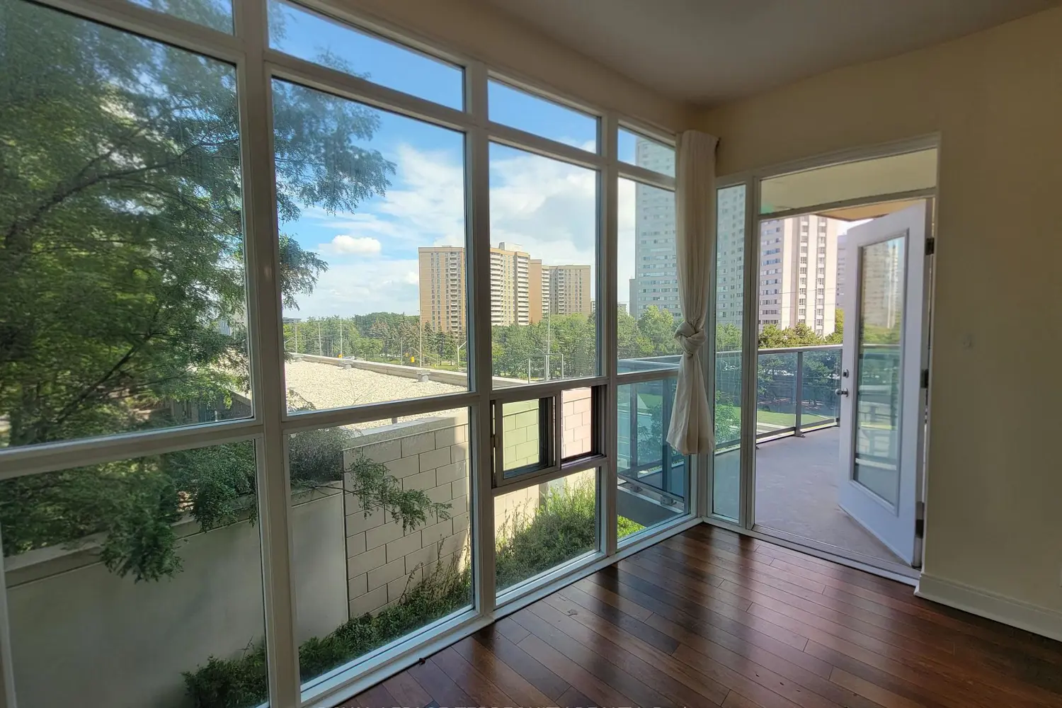 Additional image 5 of 70 Absolute Avenue 403