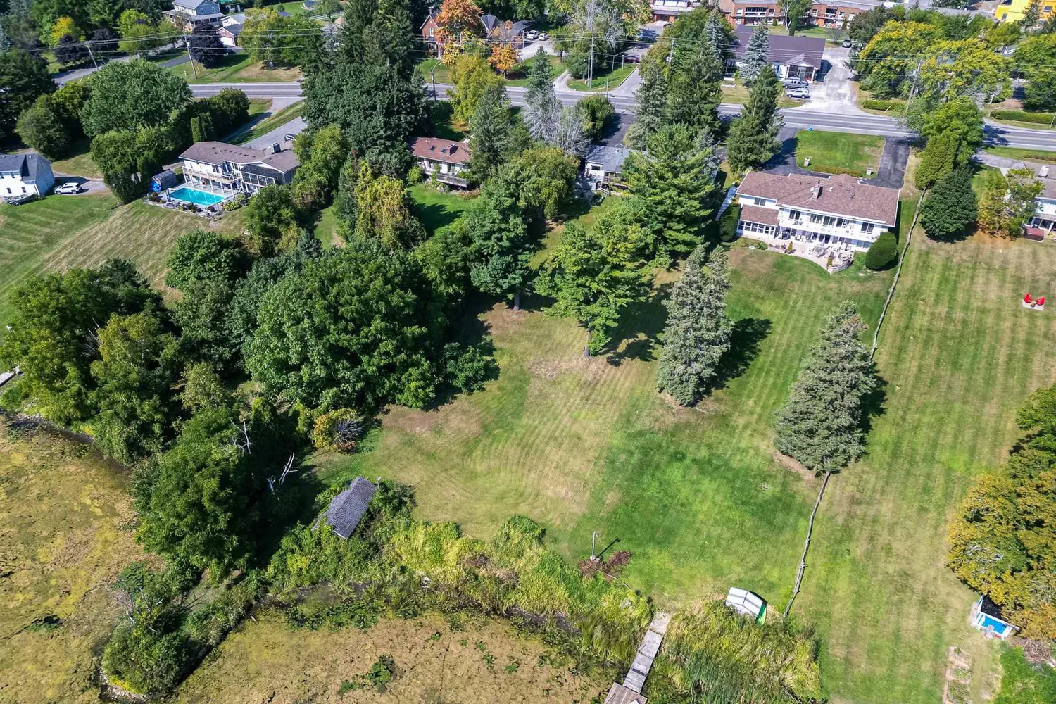 Additional image 16 of 366 Dundas Street