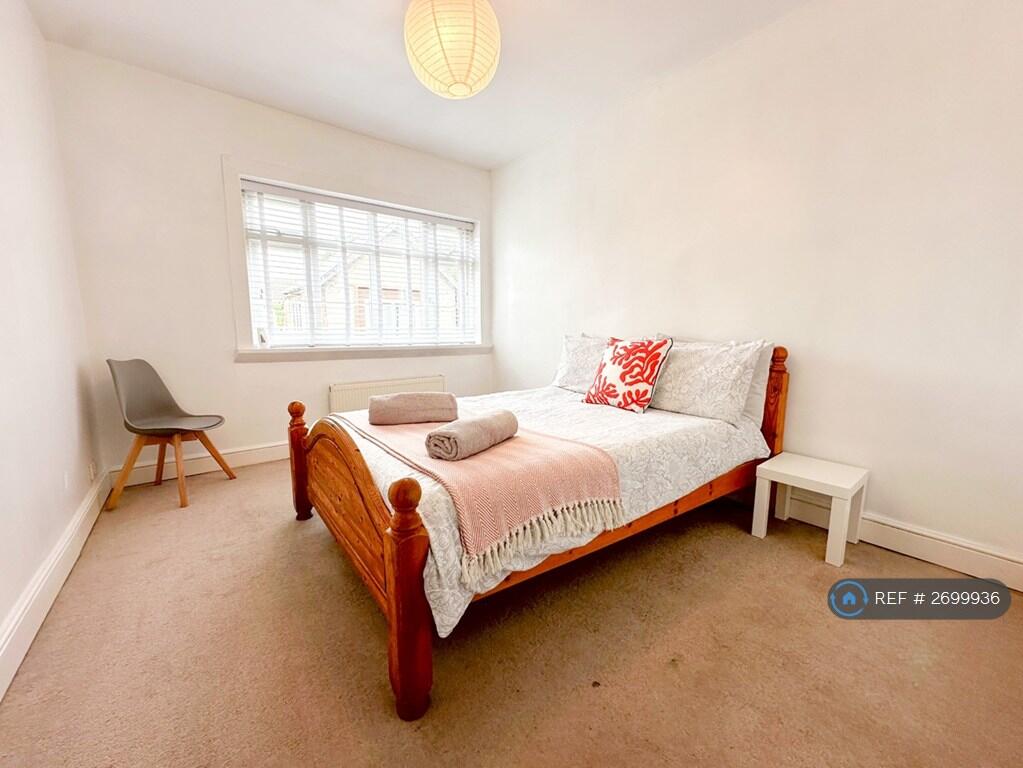 Additional image 12 of Redhill Drive, Bournemouth, BH10