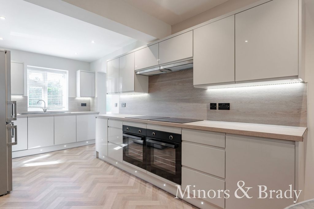 Additional image 6 of 6 bed detached house to rentNewmarket Road, Cringleford NR4