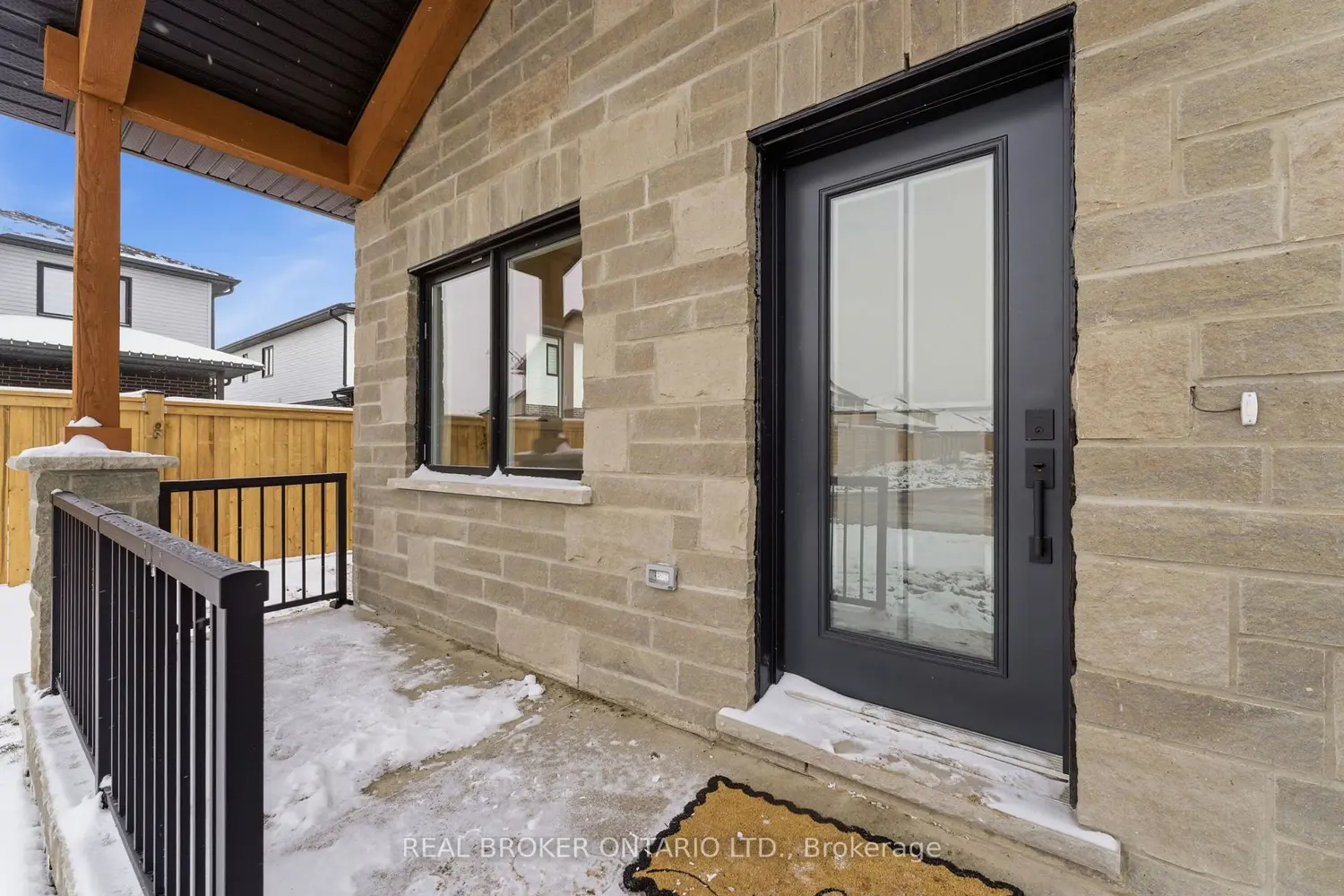 Additional image 3 of 29 Weymouth Street Unit 17