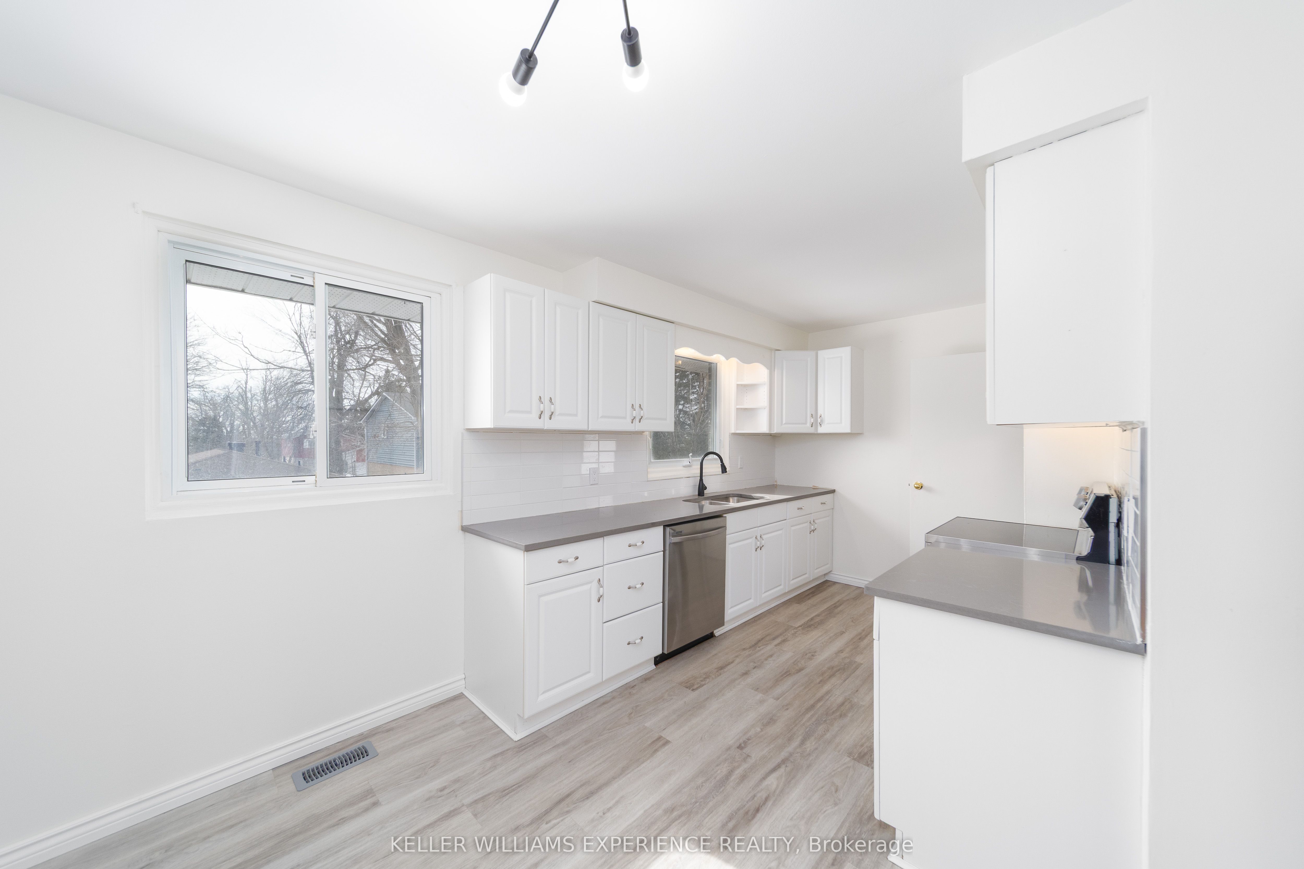 Additional image 5 of 91 Cundles Road E, Barrie, ON, L4M 2Z8