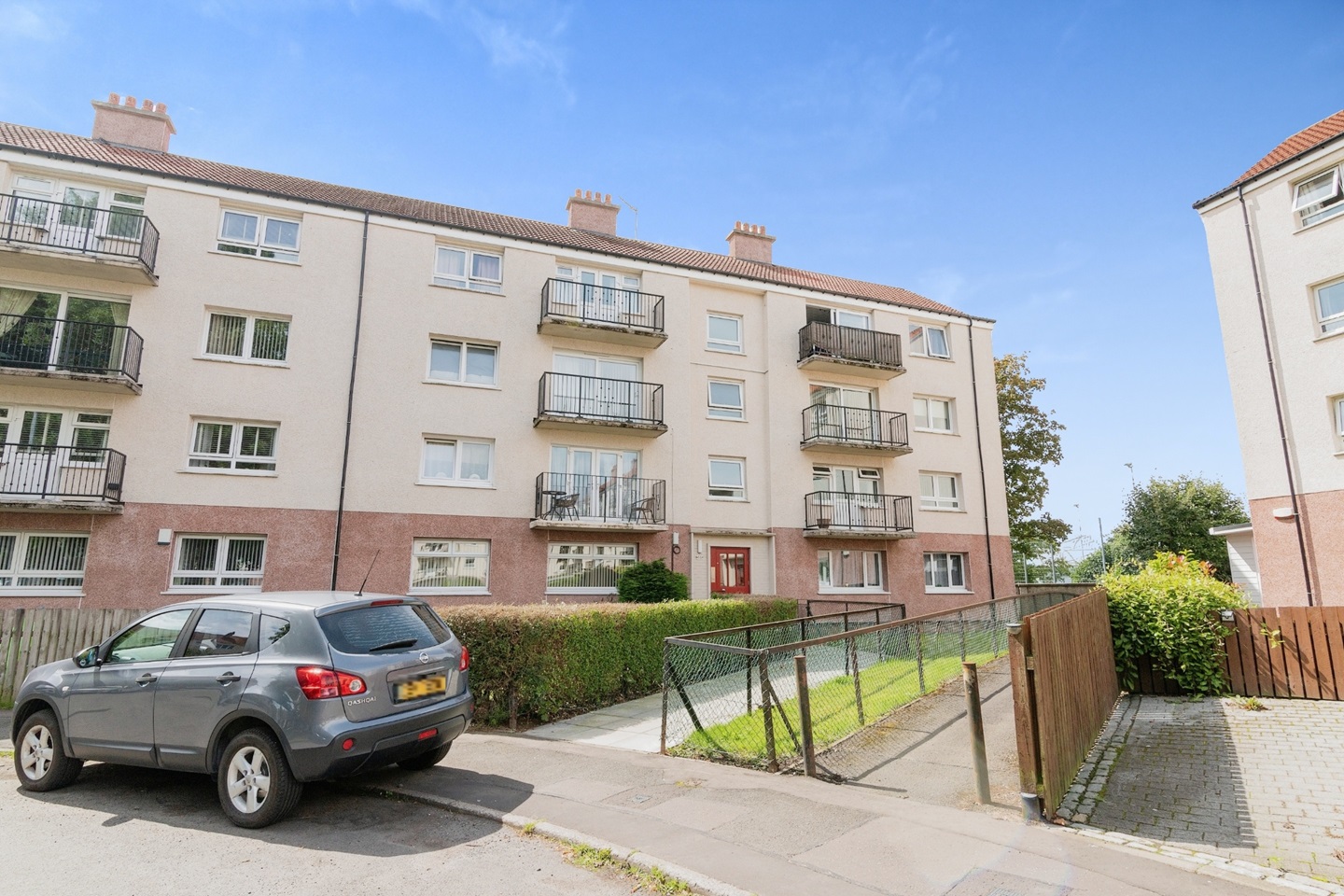 2 Bed Flat, Kerrycroy Avenue, G42, N1 7GU