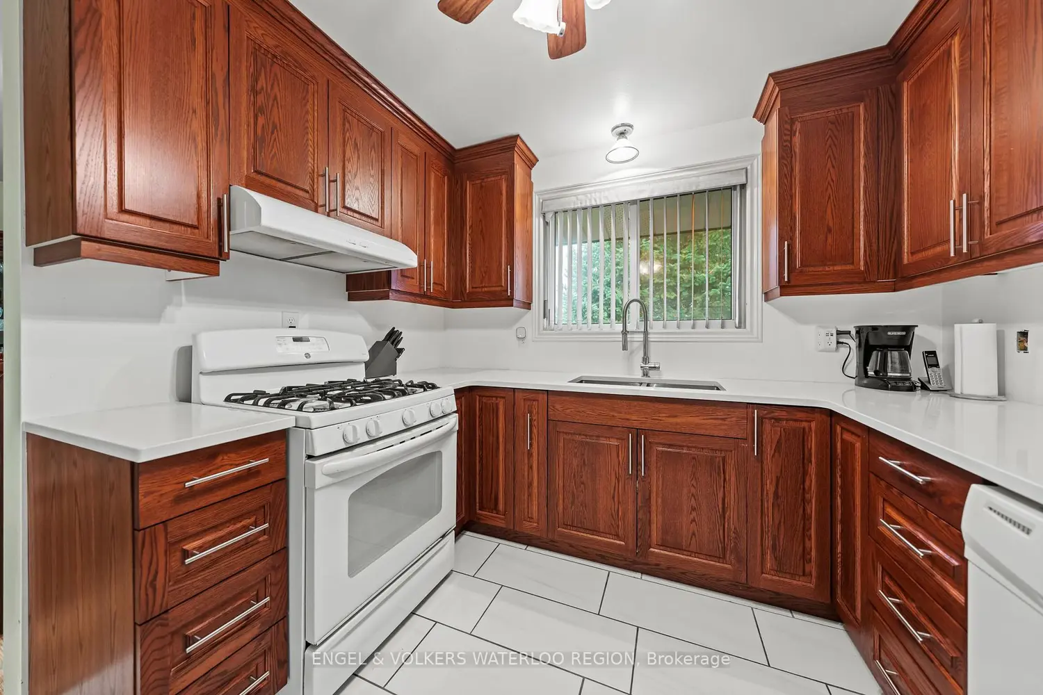 Additional image 7 of 152 Kinzie Avenue