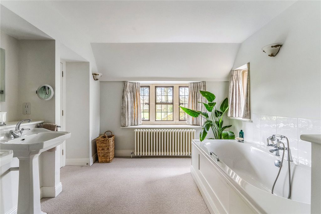 Additional image 29 of 6 bed detached house to rentBagendon, Cirencester, Gloucestershire GL7