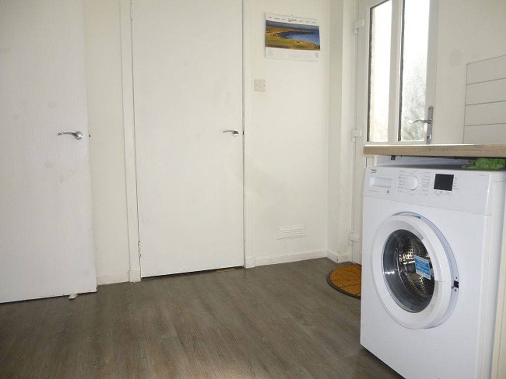 Additional image 6 of 2 bed terraced house to rentPoplar Street, Greenock PA15