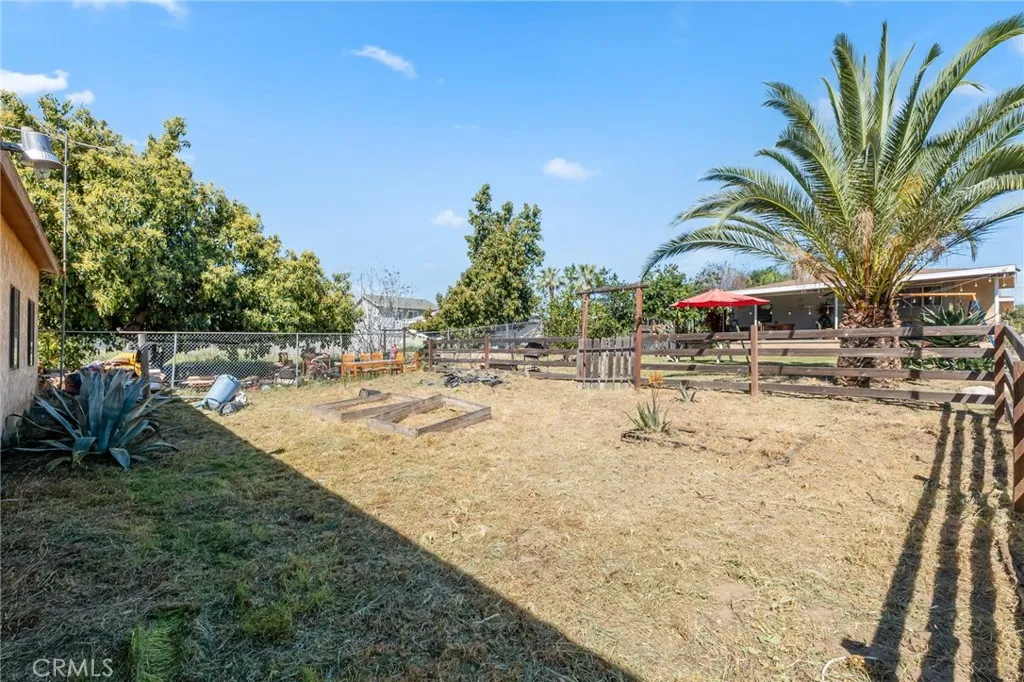 Additional image 50 of 938 W Laurel St, Colton, CA 92324