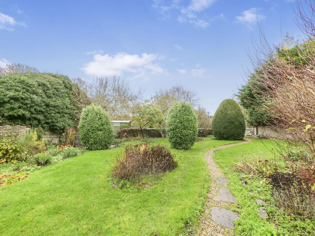 Additional image 17 of Red House, High Street, Templecombe