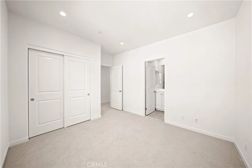 Additional image 77 of 136 Newburry, Irvine, CA 92618