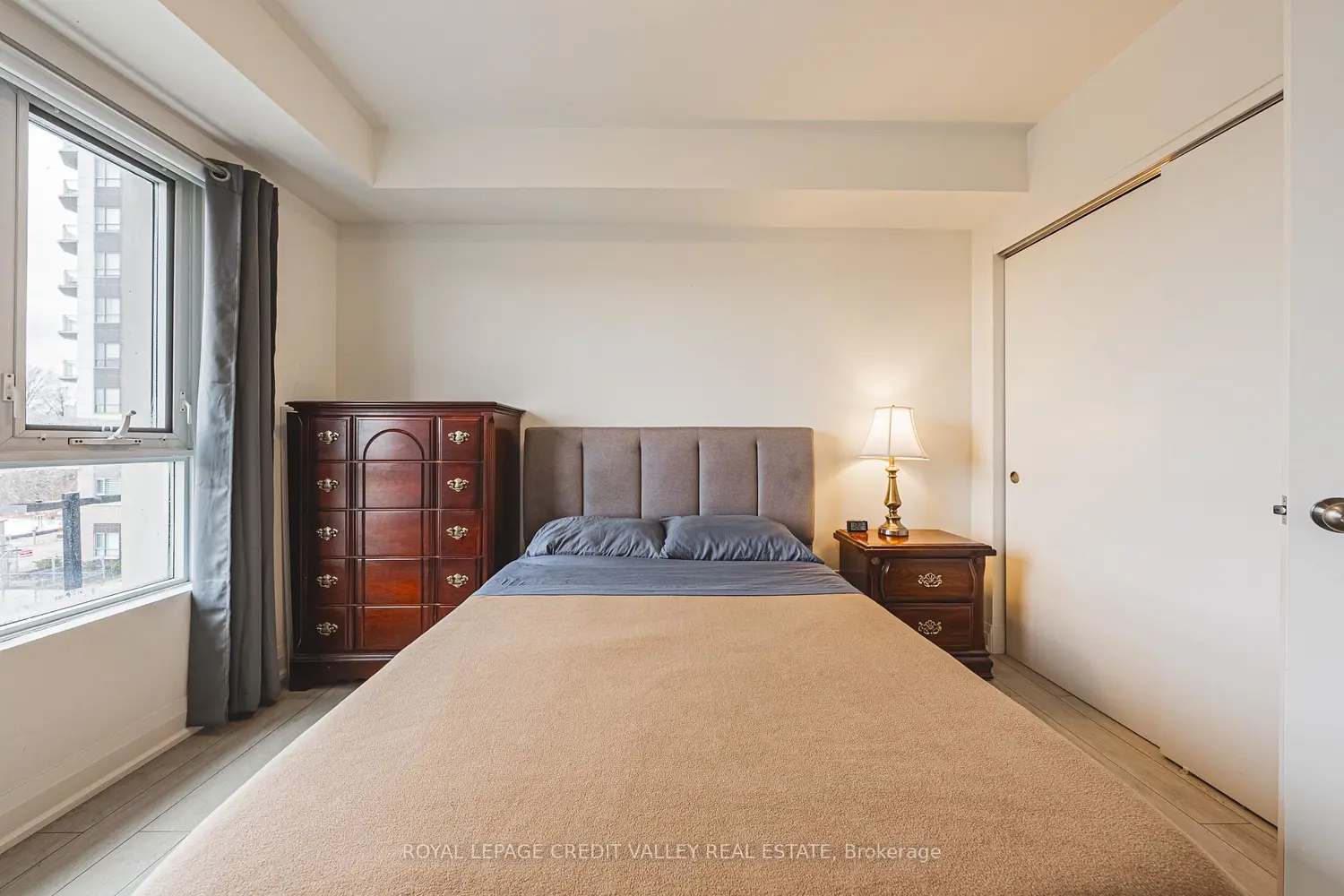 Additional image 10 of 58 Lakeside Terrace 317