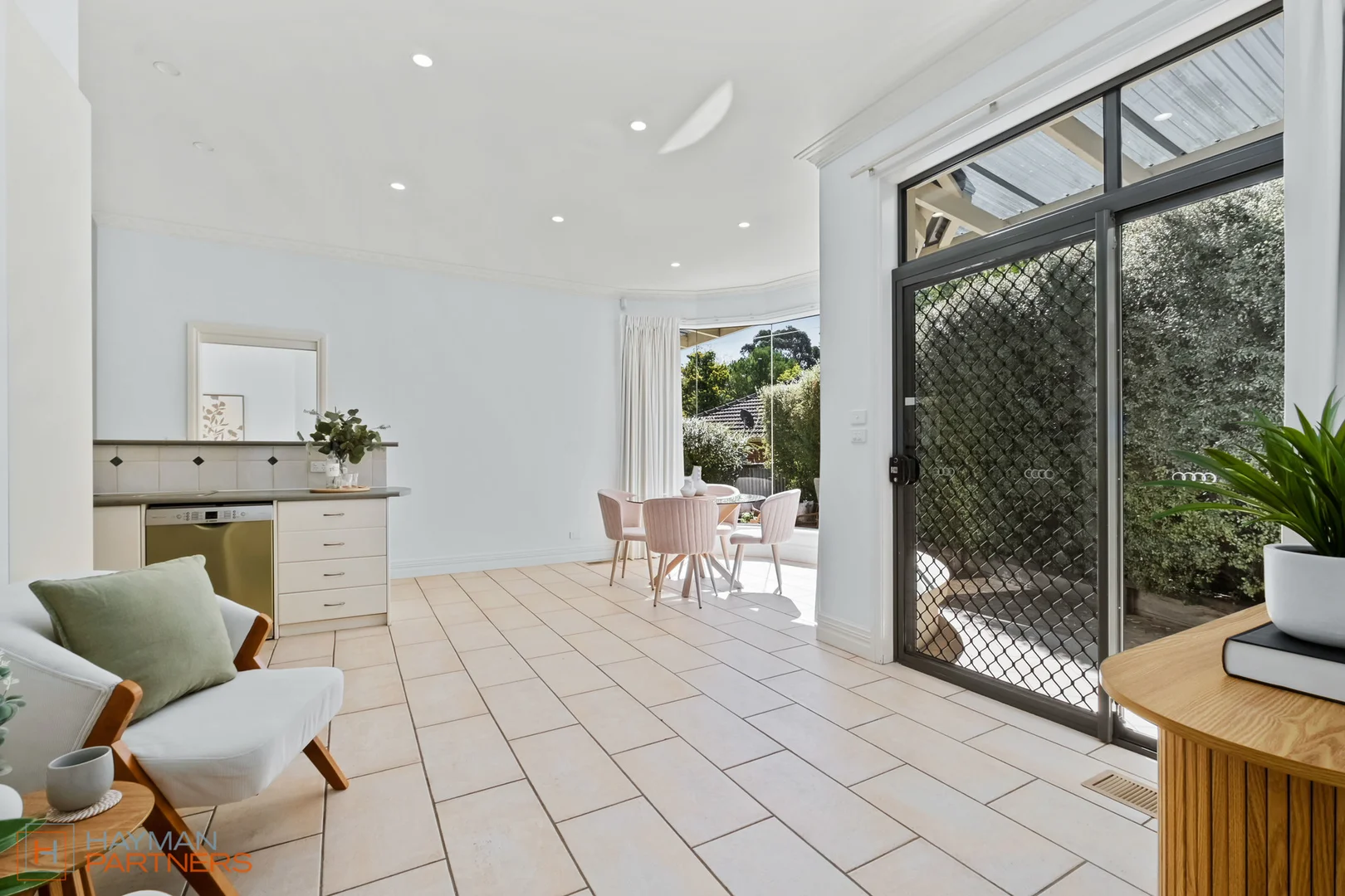 Additional image 13 of 41 MacGillivray Street, Yarralumla ACT 2600