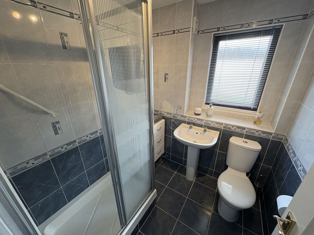 Additional image 10 of 2 bed flat to rentHouston Road, Bridge Of Weir PA11