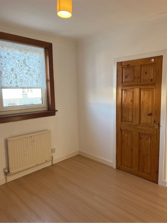 Additional image 7 of 3 bed flat to rentPark Avenue, Loanhead EH20