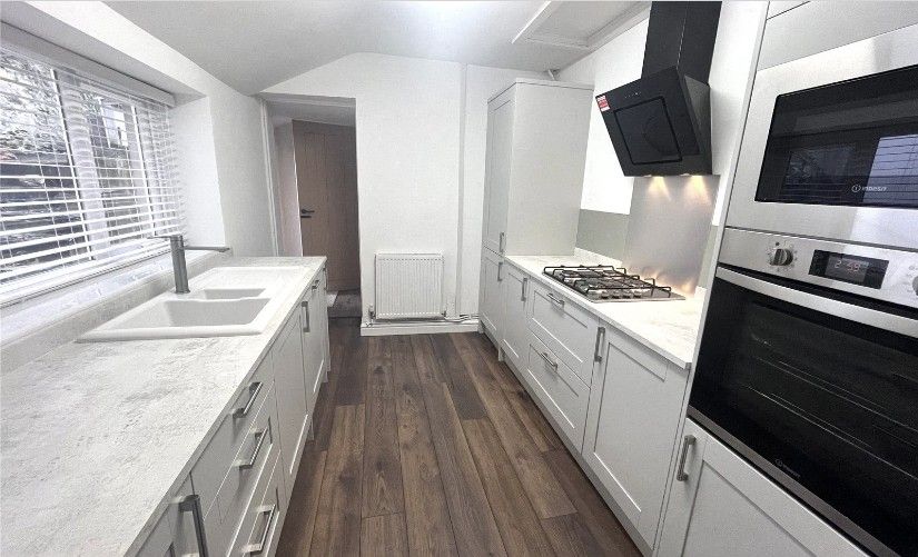Additional image 4 of 3 bed property to rentNorgans Terrace, Pembroke SA71