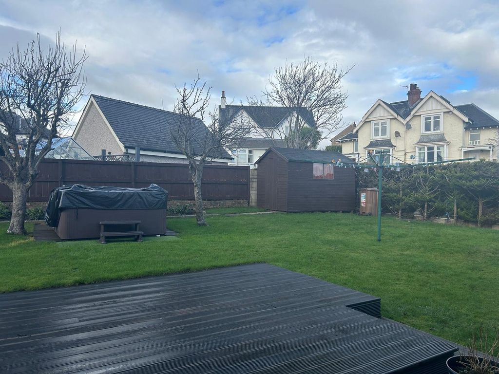 Additional image 12 of 3 bed semi-detached house to rentGreendykes Road, Dundee, Angus DD4