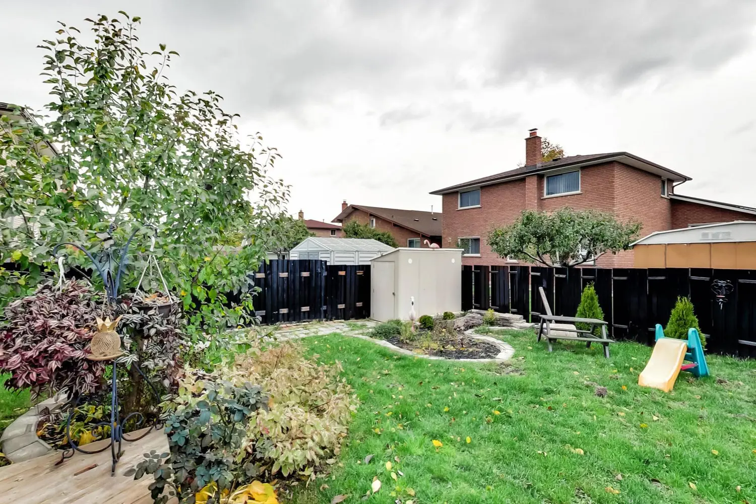 Additional image 20 of 18 Pavarotti Court