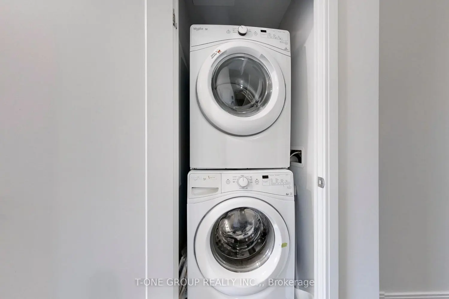 Additional image 13 of 540 Bur Oak Avenue 606