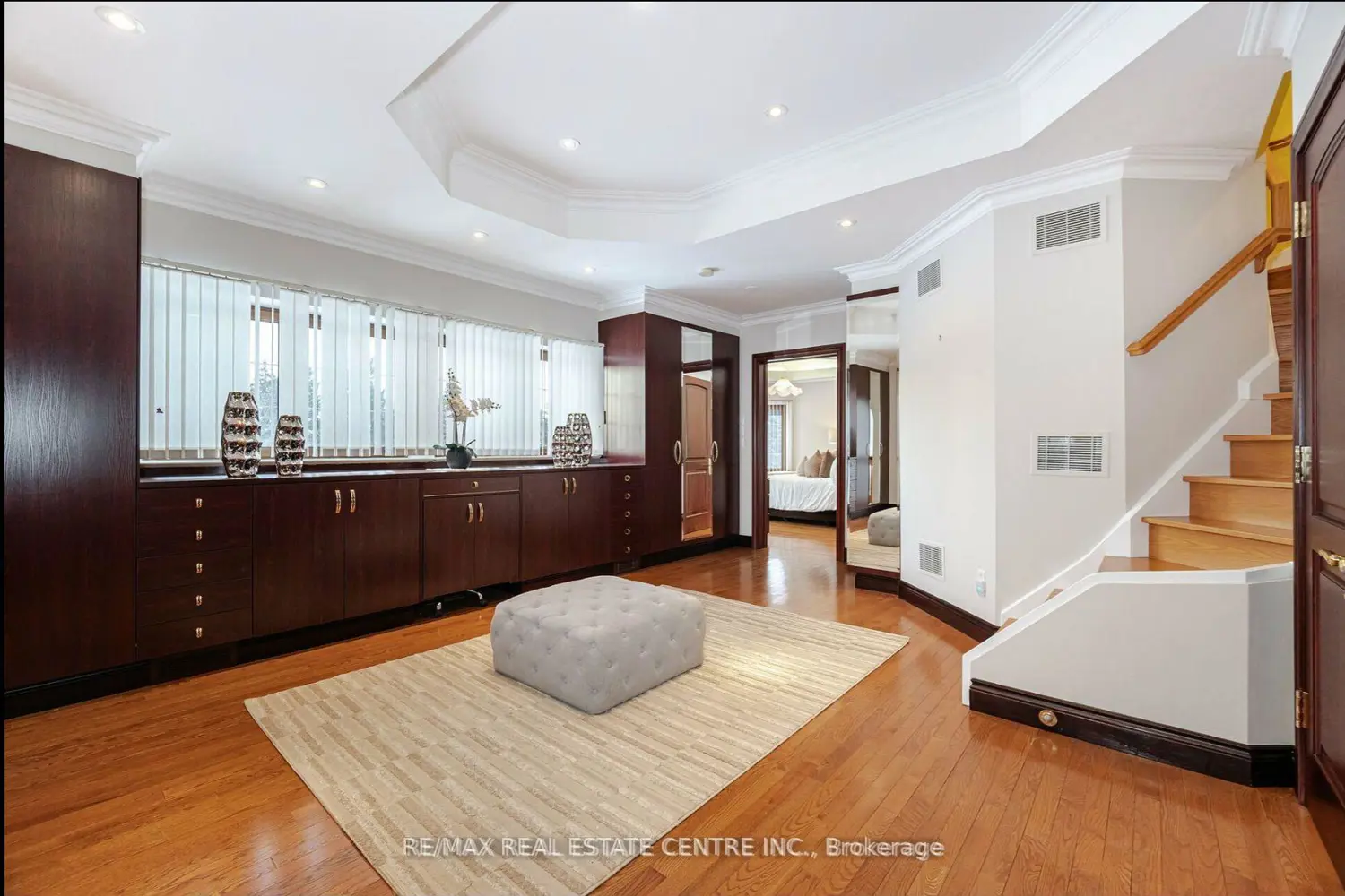 Additional image 15 of 2 Edgeforest Drive