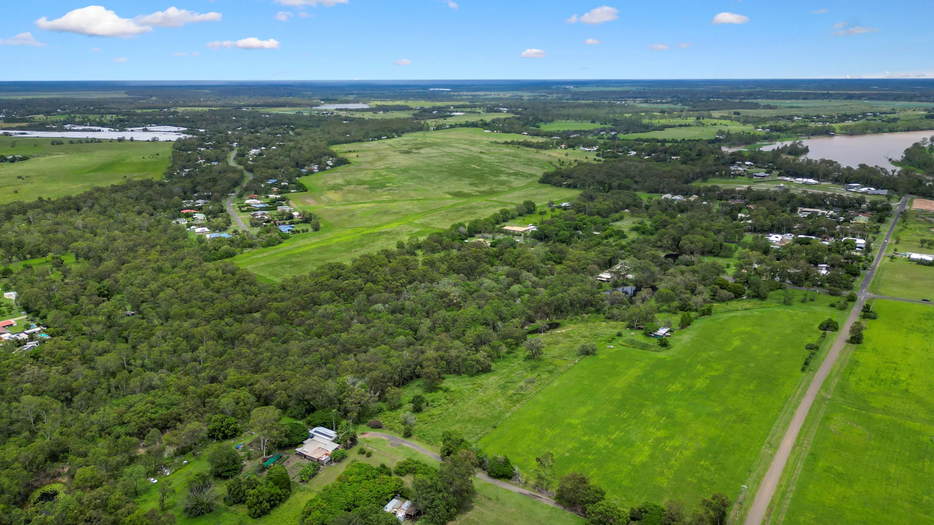 Additional image 33 of 47 Penny Lane, Branyan QLD 4670