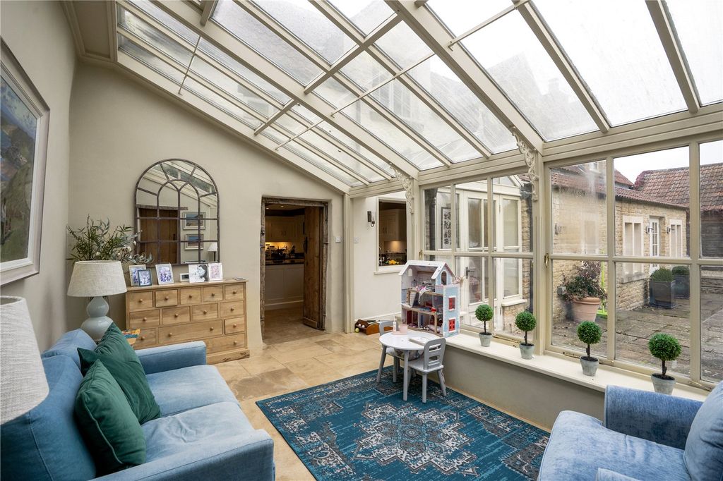 Additional image 16 of 5 bed detached house to rentNettleton, Chippenham, Wiltshire SN14