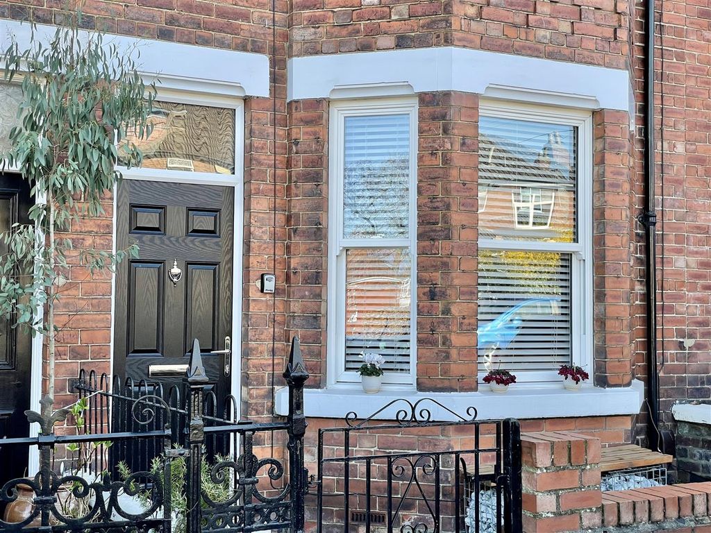 Additional image 16 of 4 bed terraced house to rentBishopthorpe Road, York YO23