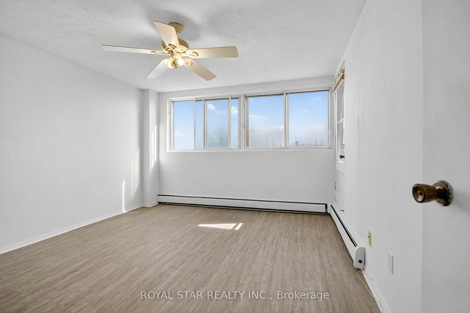 Additional image 8 of 2650 Southvale Crescent 414