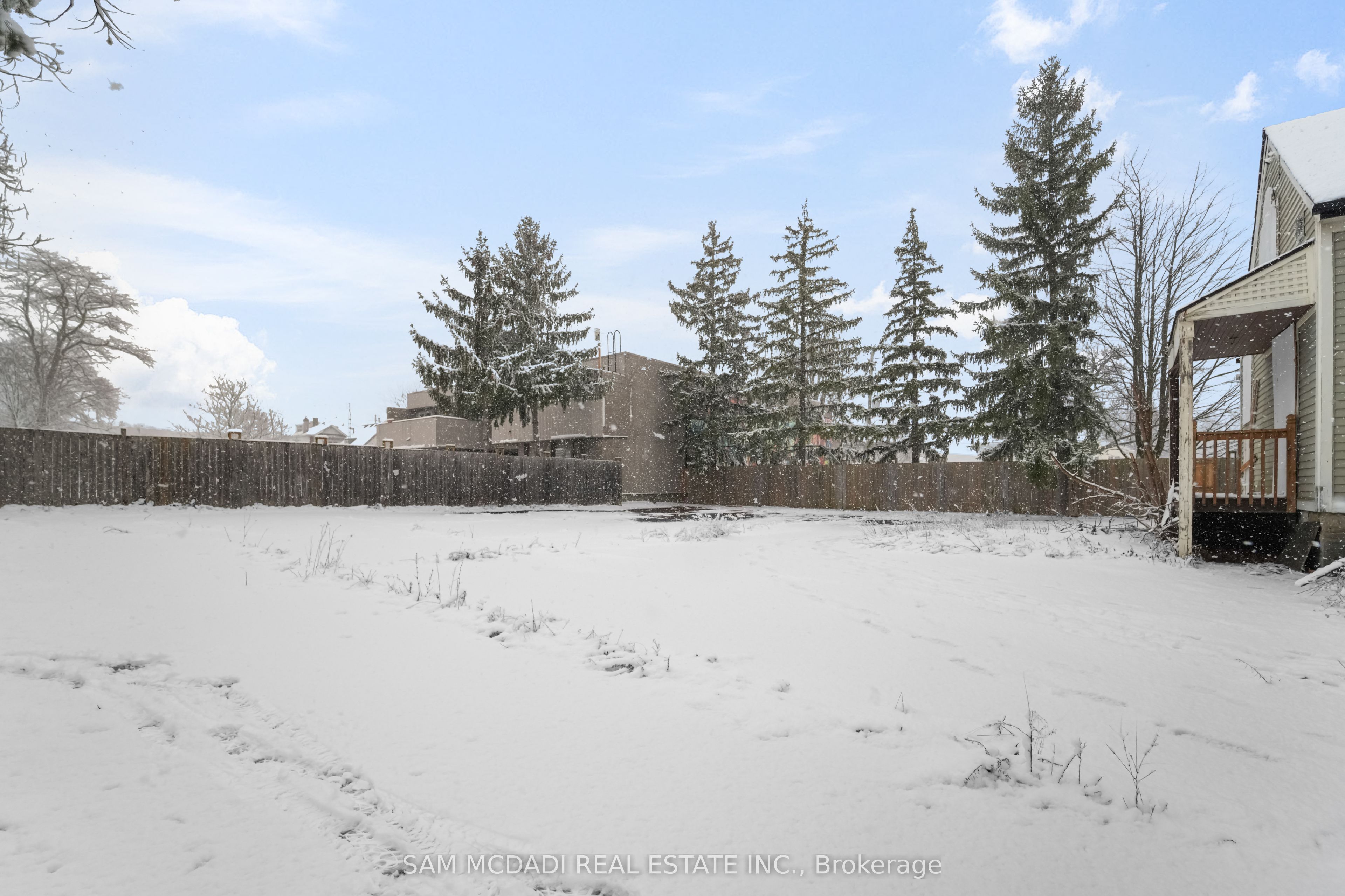 Additional image 6 of 24 Burgar Street, Welland, ON, L3B 2S7