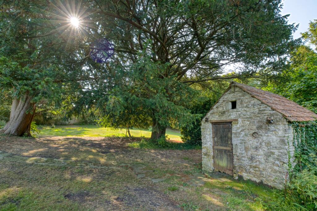 Additional image 35 of Manor house with circa 26 acres, a mile from Wells