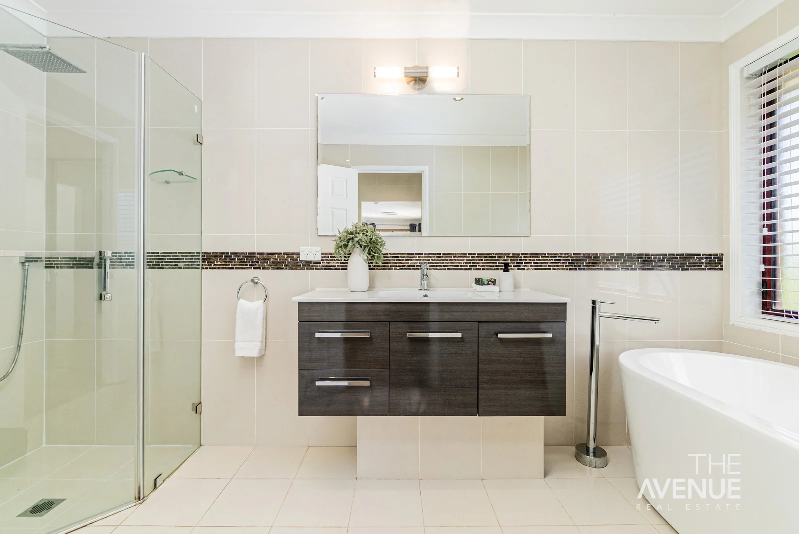 Additional image 10 of 24 Eastbourne Way, Bella Vista NSW 2153