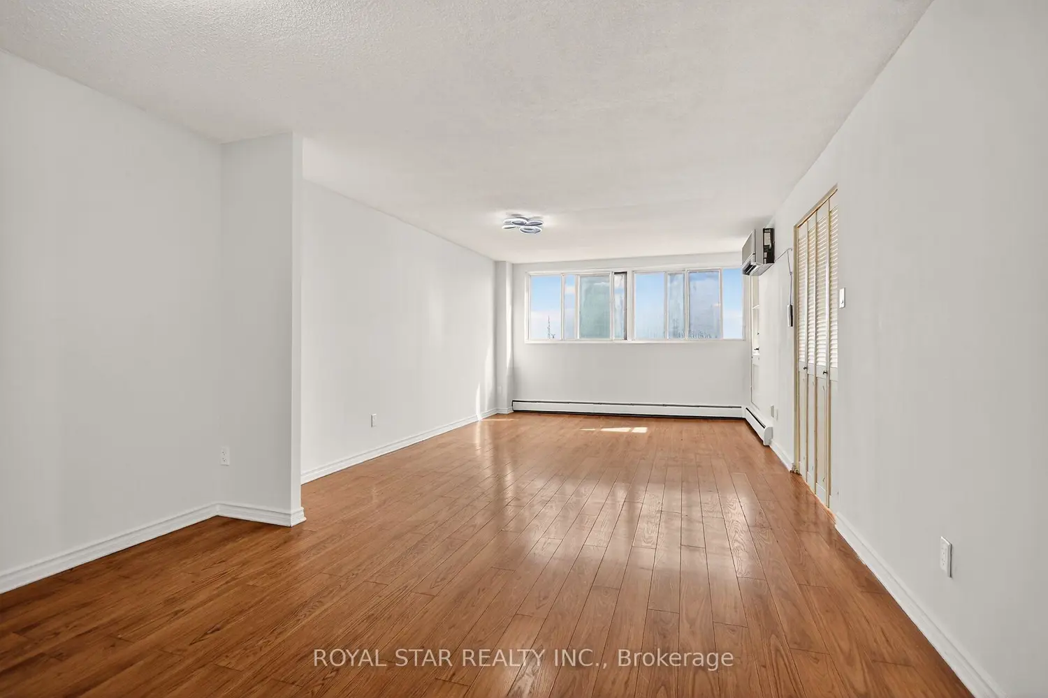 Additional image 18 of 2650 Southvale Crescent 414