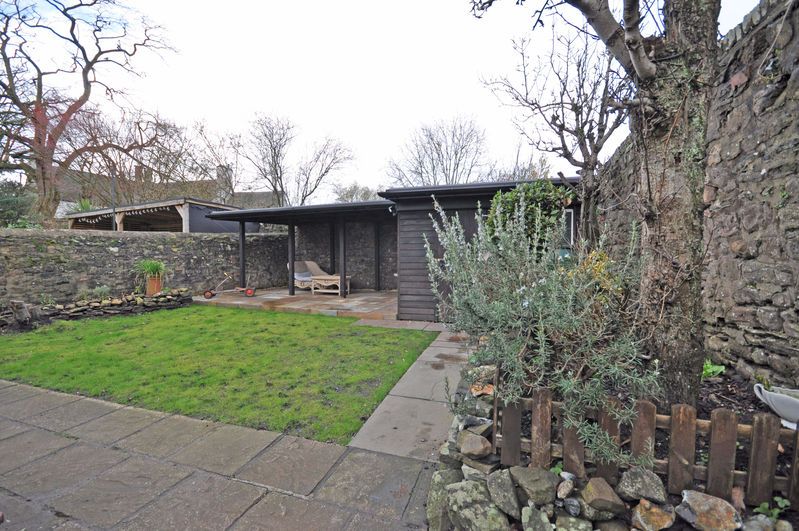 Additional image 12 of 2 bed detached bungalow to rentSuperb Bungalow, Cross Street, Caerleon NP18