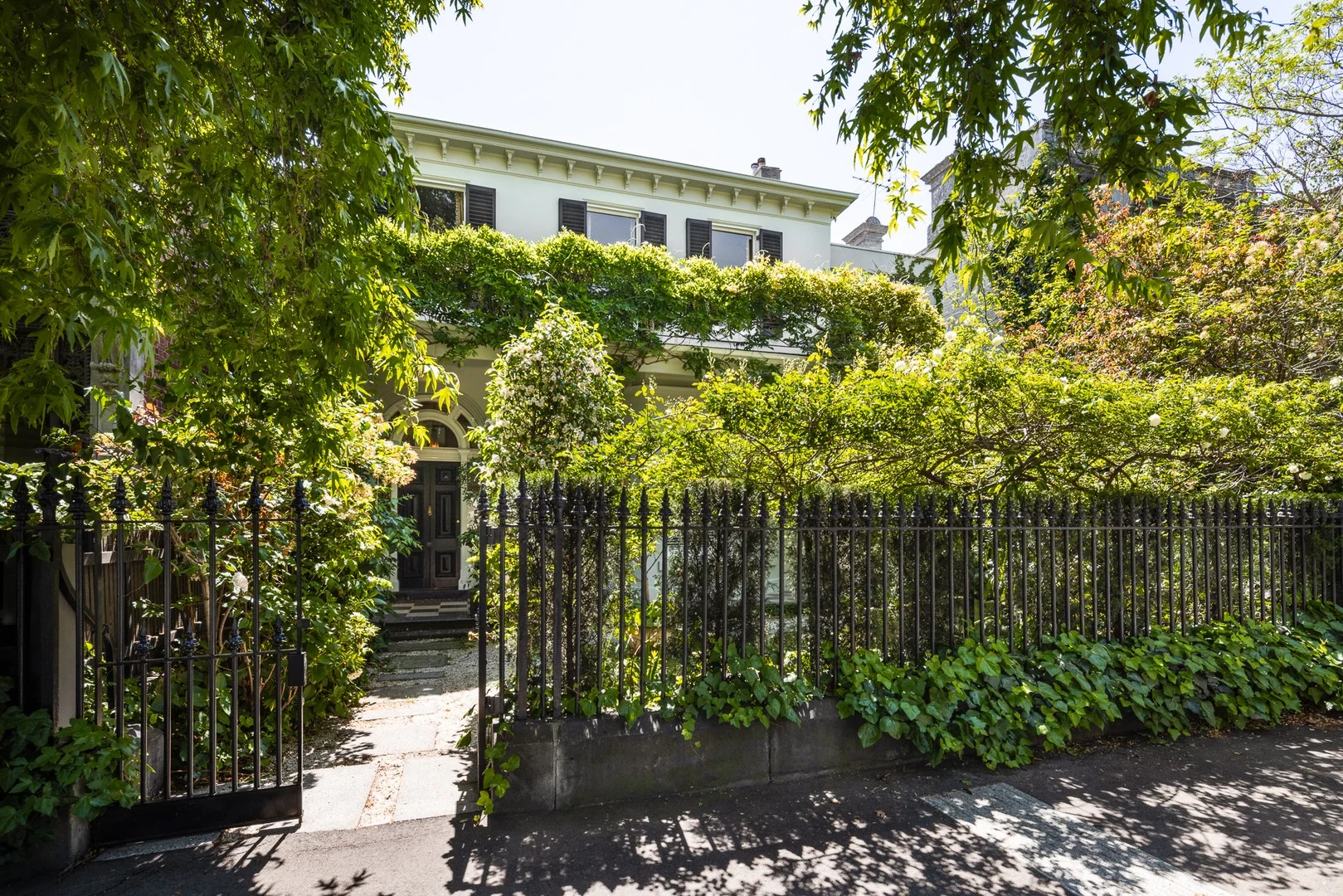 84W Toorak Road, South Yarra VIC 3141
