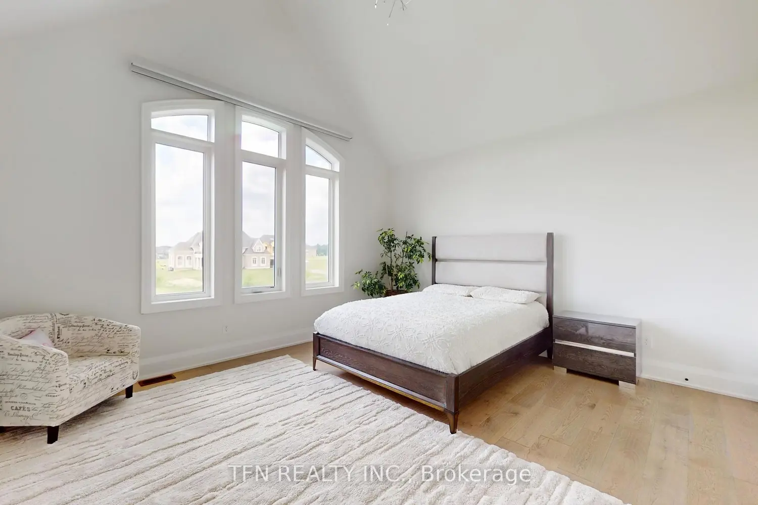 Additional image 10 of 258 Amos Drive