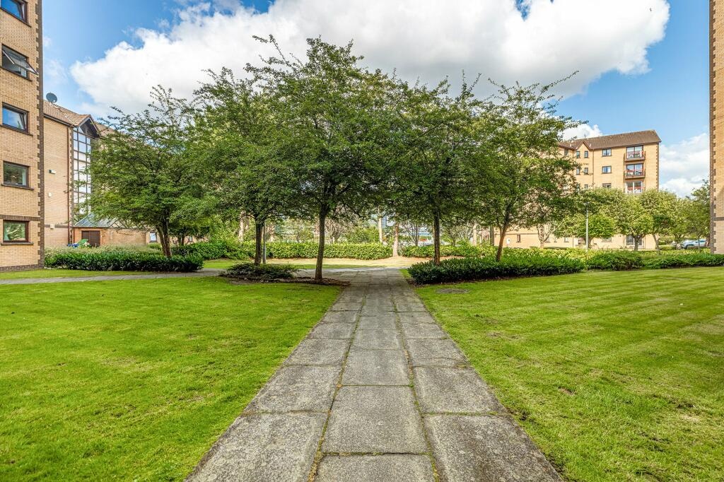 Additional image 2 of 2 Bed Flat, Riverview Place, G5, N1 7GU