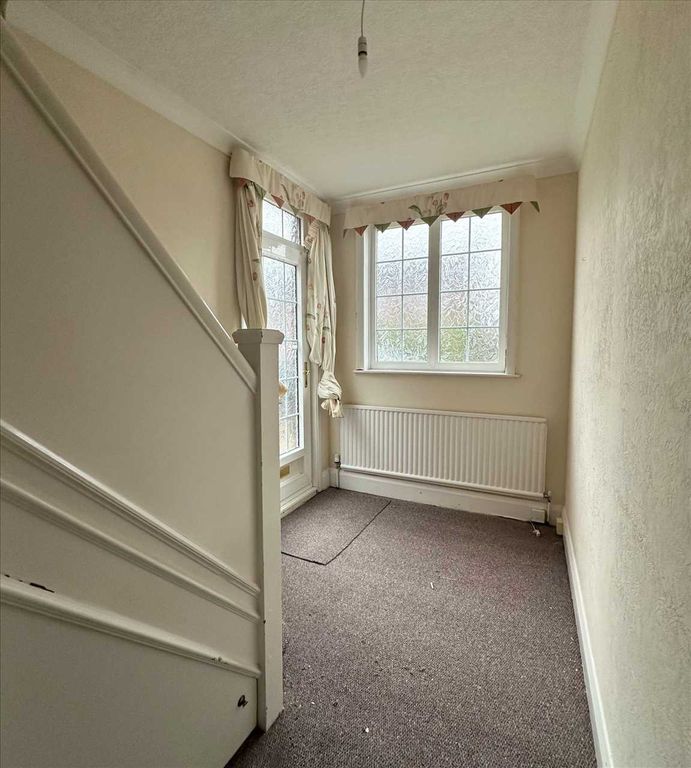 Additional image 2 of 3 bed semi-detached house to rentNewland Drive, Scunthorpe DN15