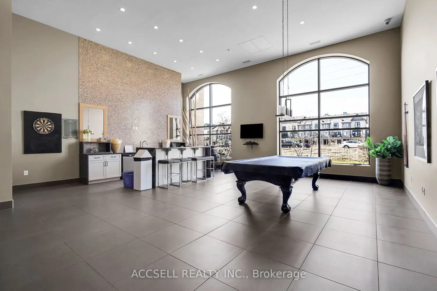 Additional image 20 of 260 Villagewalk Boulevard 902