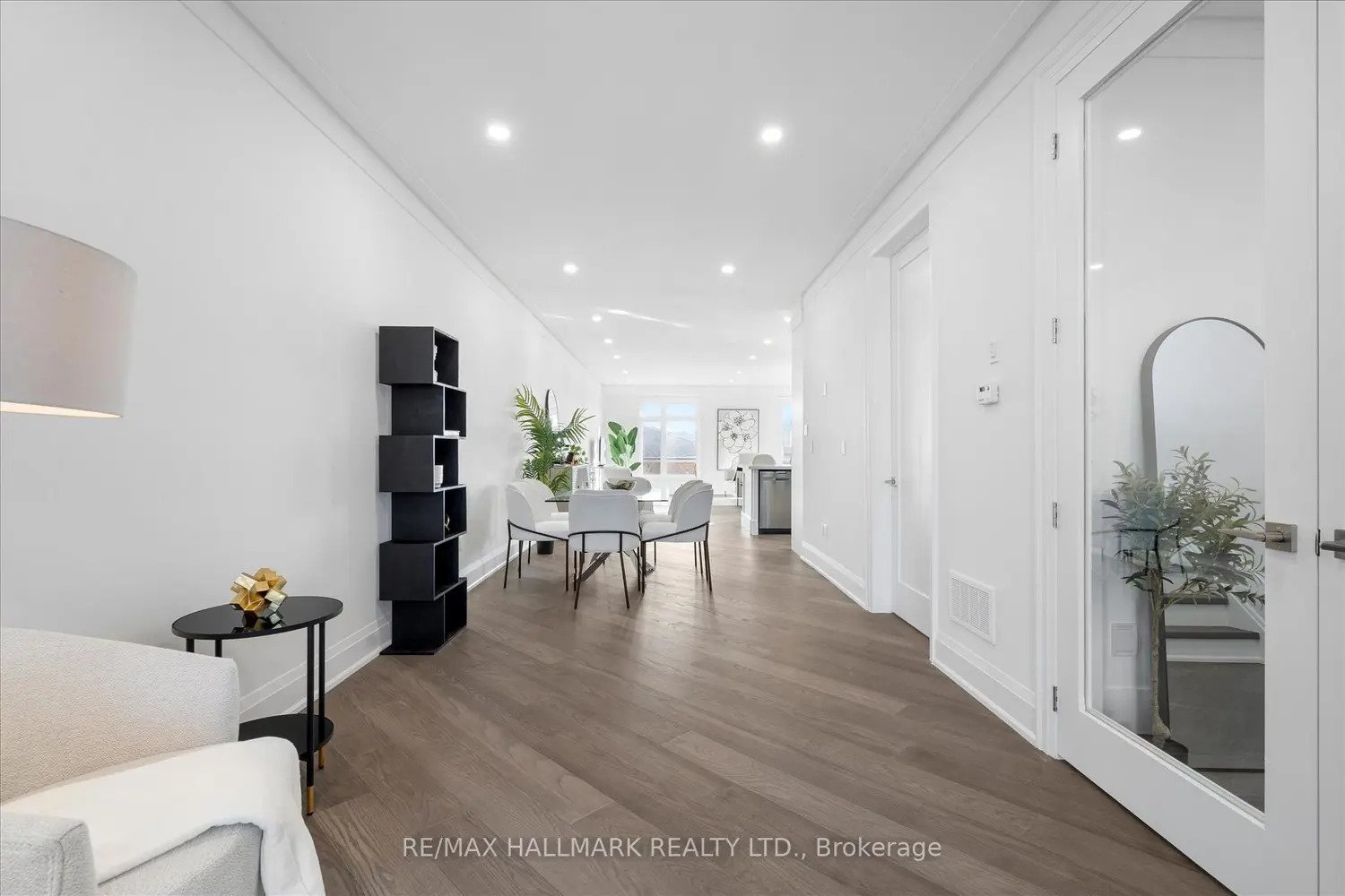 Additional image 5 of 27 Antonio Court 1B