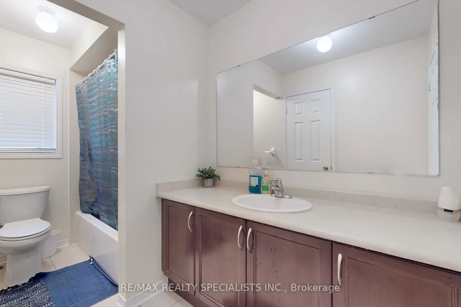 Additional image 15 of 13 Ledgerock Road