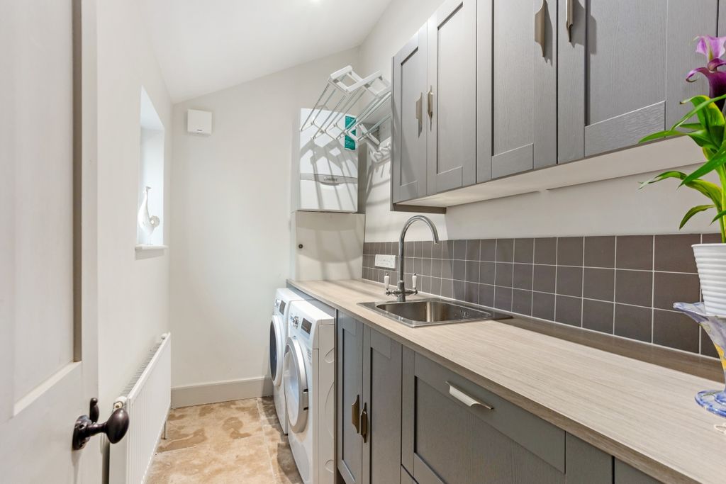Additional image 17 of 5 bed detached house to rentMain Road, Aust, Bristol BS35