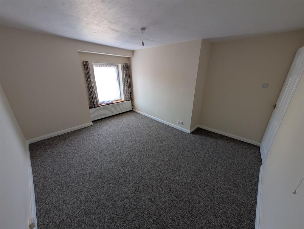 Additional image 10 of 5 bed terraced house to rentNorth Street, Haverfordwest SA61