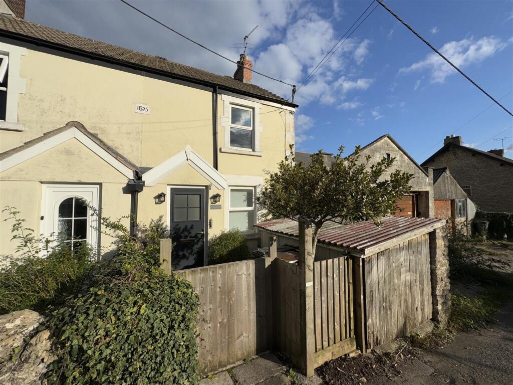 Holcombe Hill, Holcombe