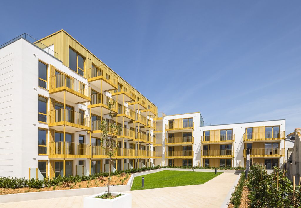 Additional image 2 of 2 bed flat to rentBath Street, St. Helier, Jersey JE2