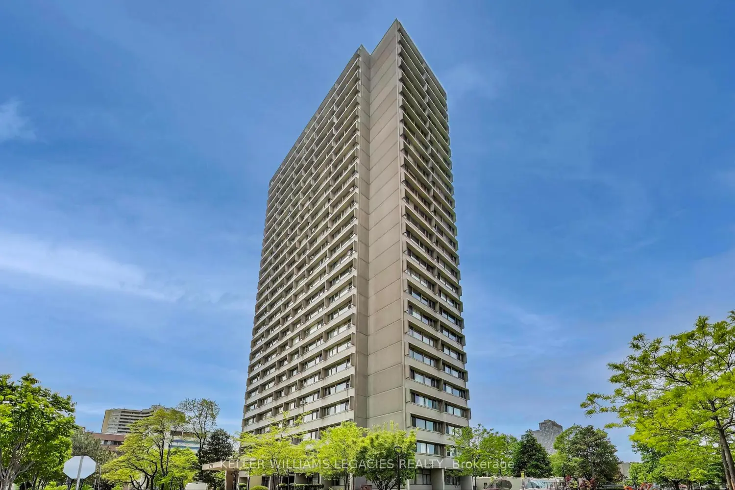 715 Don Mills Road 1004
