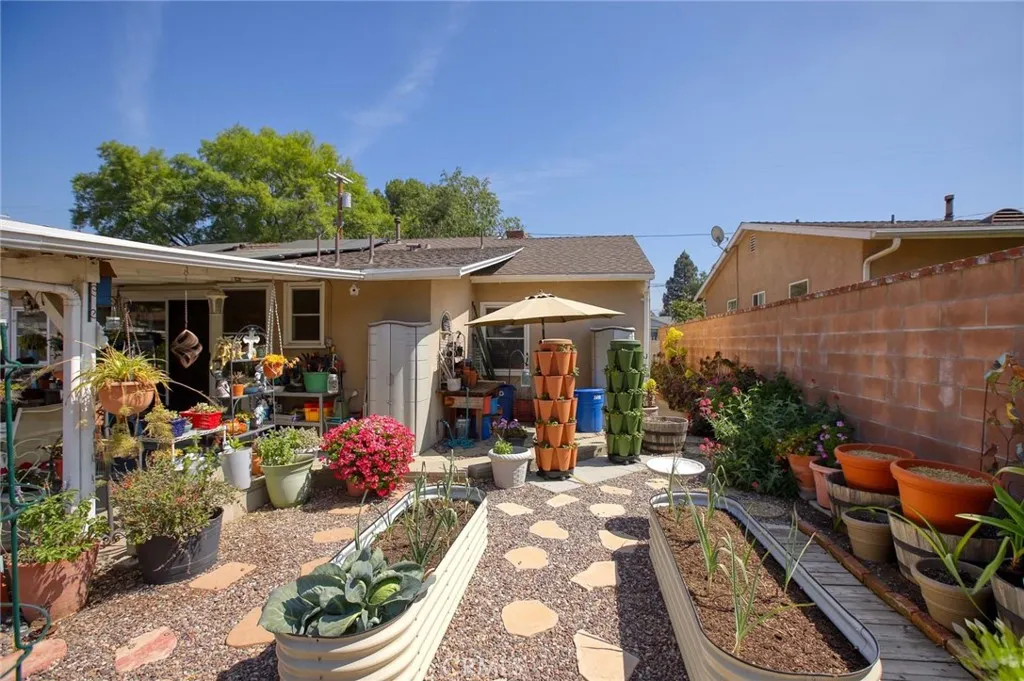 Additional image 60 of 10319 Russett Ave, Sunland, CA 91040