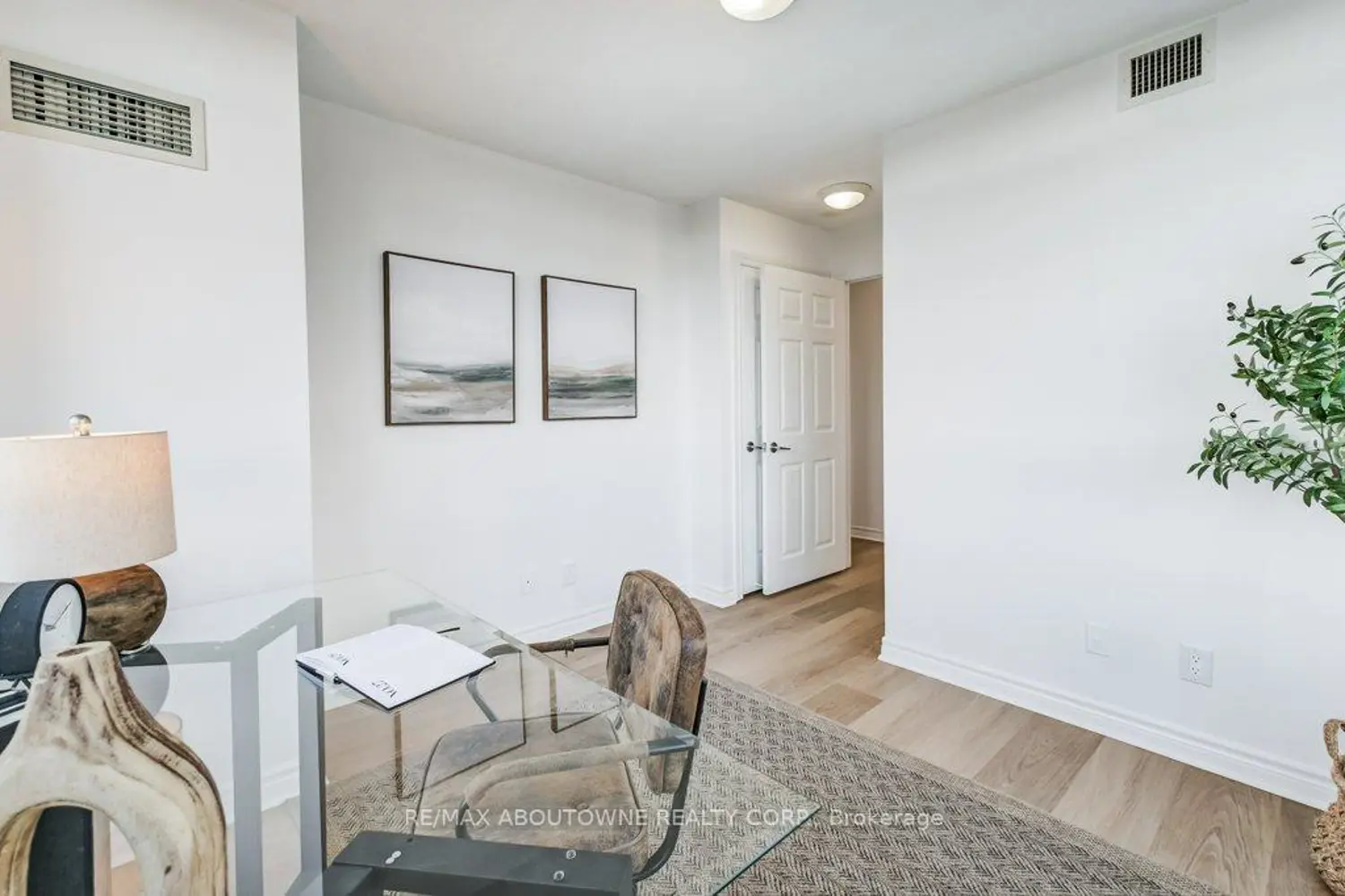 Additional image 15 of 2325 Central Park Drive 405