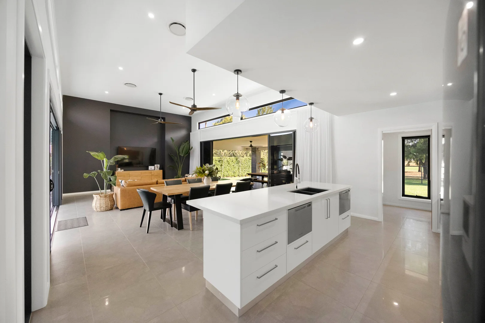 Additional image 4 of 92 Lakeside Circuit, Dubbo NSW 2830