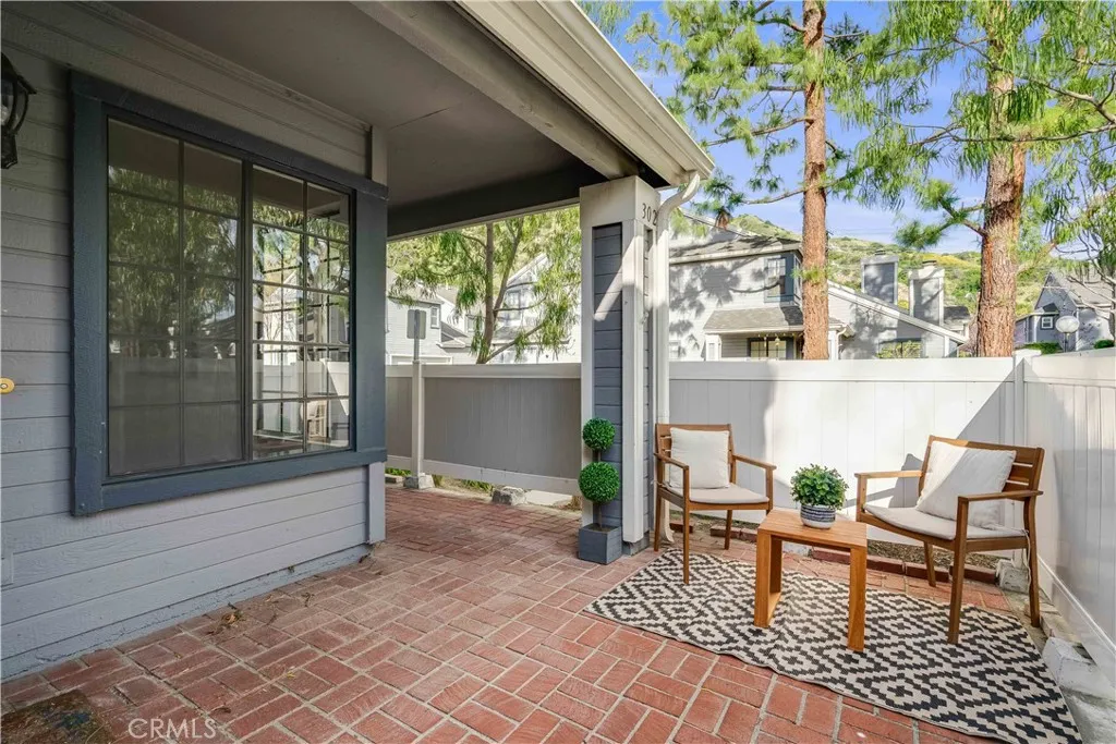 Additional image 5 of 302 Monroe Court, Azusa, CA 91702