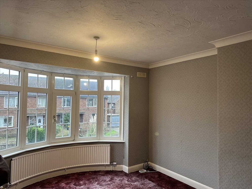 Additional image 10 of 3 bed semi-detached house to rentNewland Drive, Scunthorpe DN15
