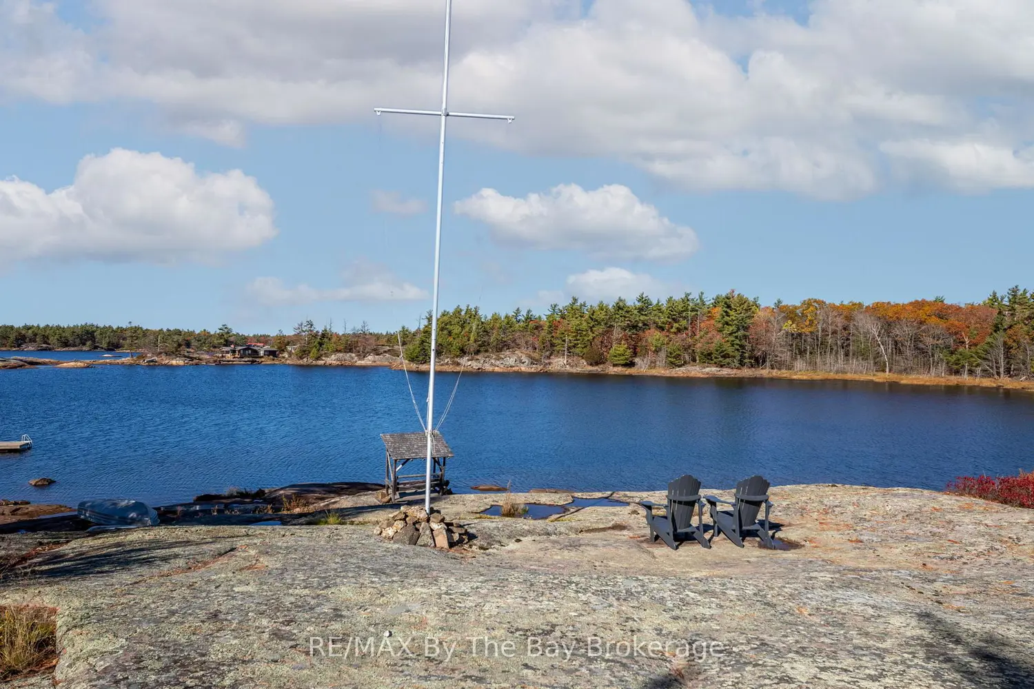 Additional image 18 of 2 Island 2890